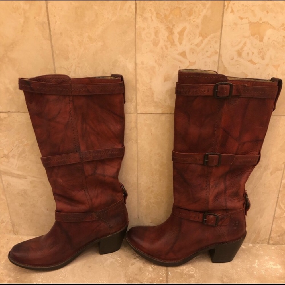 Beautiful Frye boots 🤠